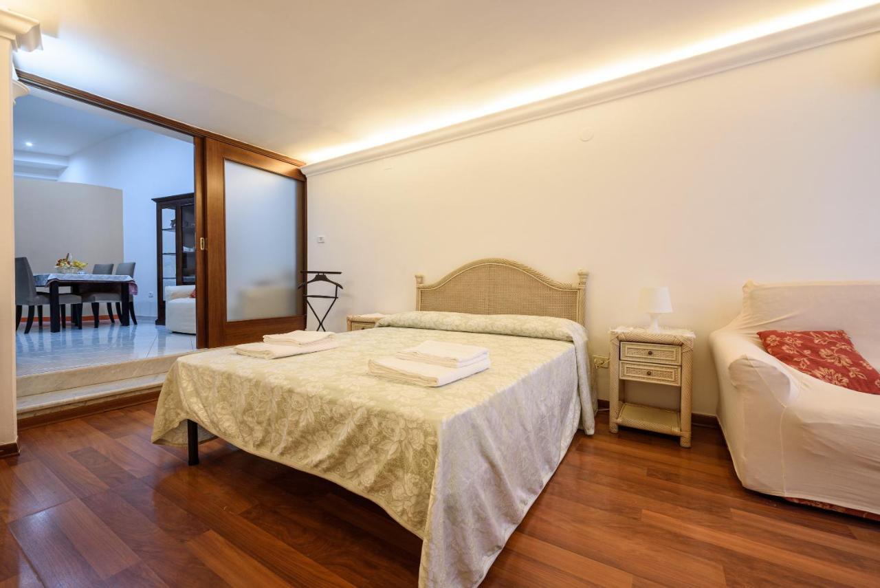Via Avvocata 25 Appartement Napels Buitenkant foto